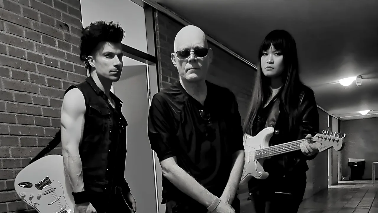 THE SISTERS OF MERCY - THE SISTERS OF MERCY